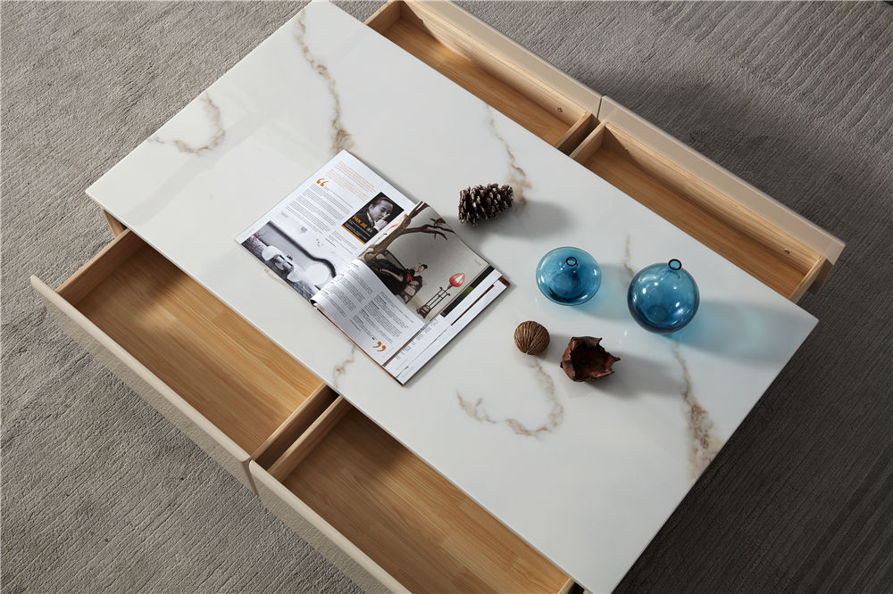 客廳五金(jīn)茶幾 — 茶幾别隻選大(dà)的(de)！這(zhè)幾種可(kě)能(néng)更适合你(nǐ)家(jiā)！